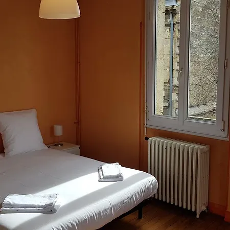 T4 Laseppe Jardin Public Apartment